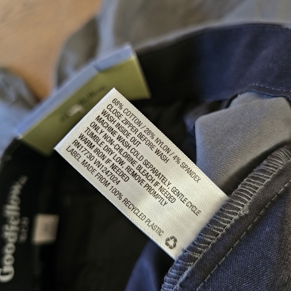 Goodfellow & Co Men's Charcoal 9" Flat Front Tech Chino Shorts Size Men's 38 NEW - Picture 12 of 12